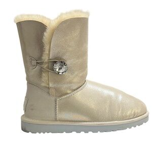 UGG Bailey Button Bling Boots Size 8